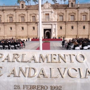 Técnicos Superiores Correctores textos Parlamento Andalucía